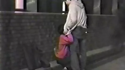 Tanar si matura poze femei mature goale cu doggy gol în închisoare pentru documente.