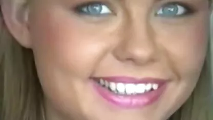 Mătușa faze cu femei goale a venit să trișeze cu un tânăr iubit.