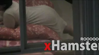 Femei mature lesbiene invata fete femei nud la plaja cu jucarii