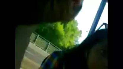 Trei găuri femei in tatele goale Negru ciocan o blonda