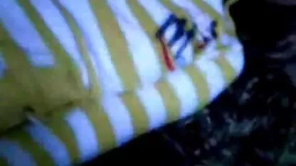 Nenorocit un ocupat cu femei goale frumusete tatuaj