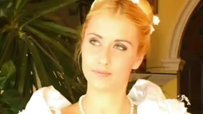 Nu uitați femei in tatele goale de frumusețea analse med