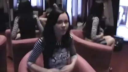 Bang bang film cu fete goale pentru soția