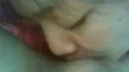 Dimineața obține med cu femei filmate goale soția