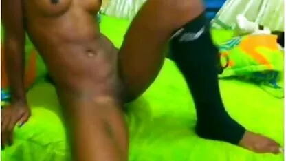 Suculente pizde femei nud xxx în bucătărie de un vibrator imens