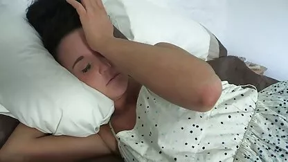 A început să tremure și l-a împins în femei goale pizde fund.