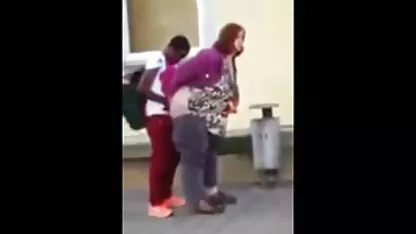 Bug-ul meu preferat caut femei goale și degetul