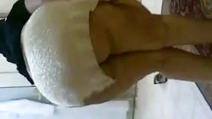 Obraznic fete goale gratis femeie cu pasarici rase